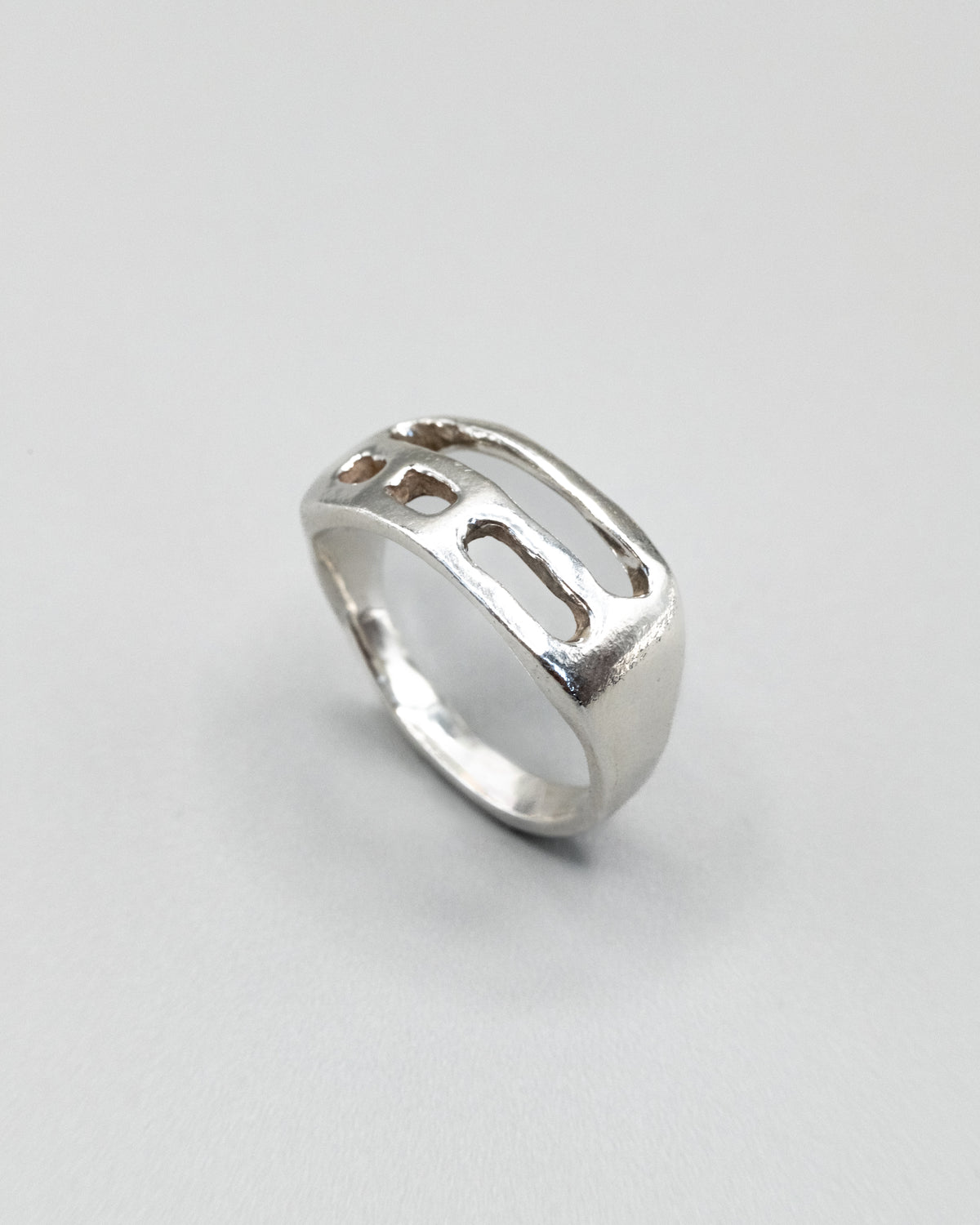 Esen Ring