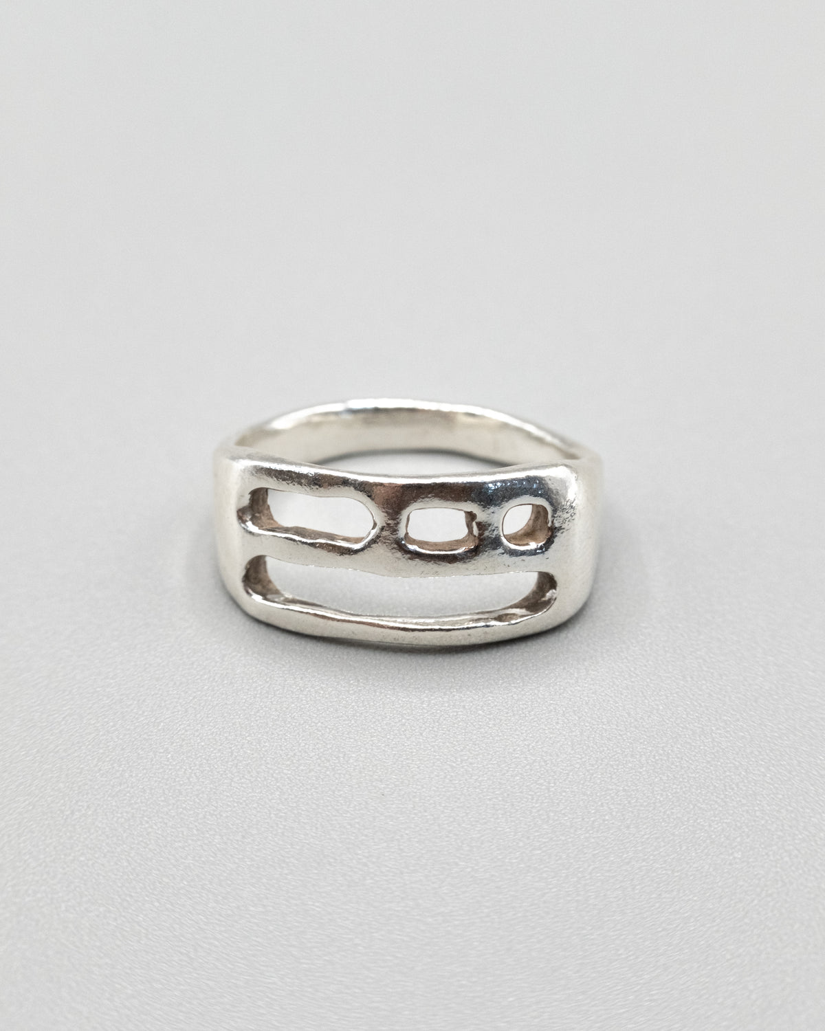 Esen Ring