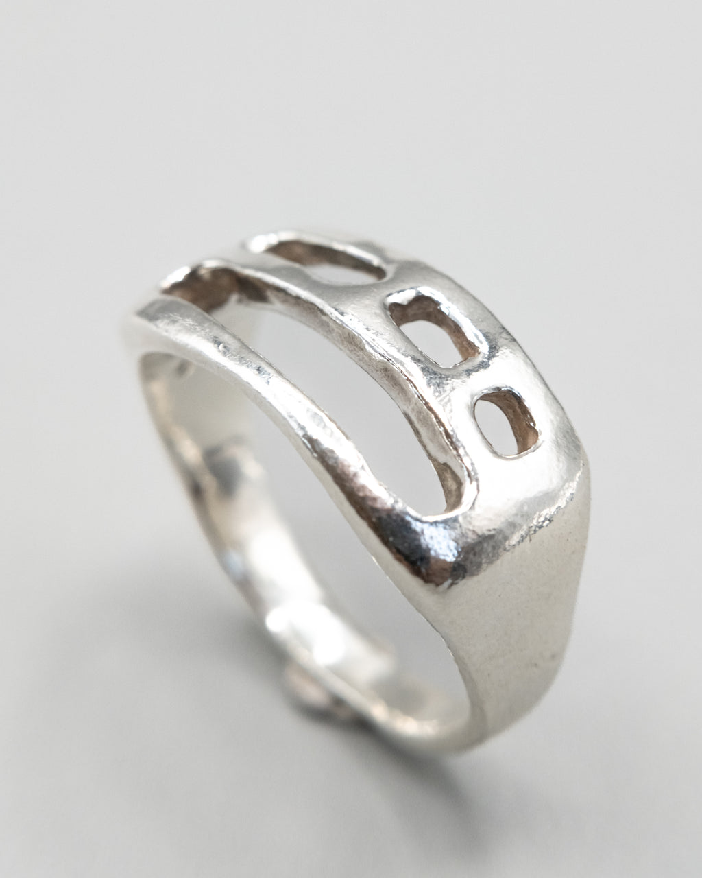 Esen Ring