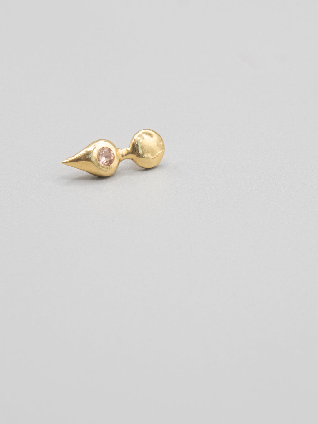 Pera Earrings in Gold