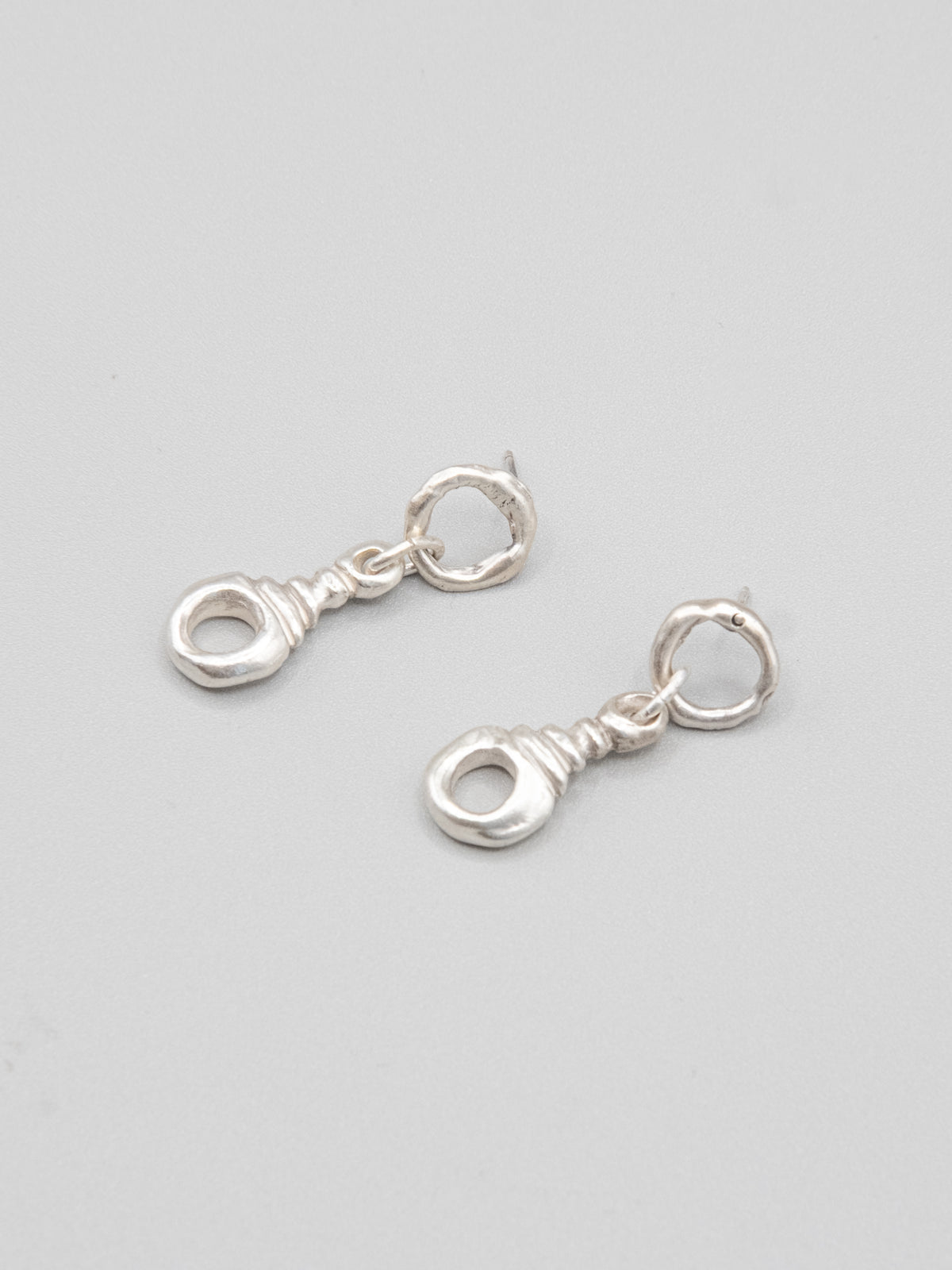 Ribo Earrings in silver