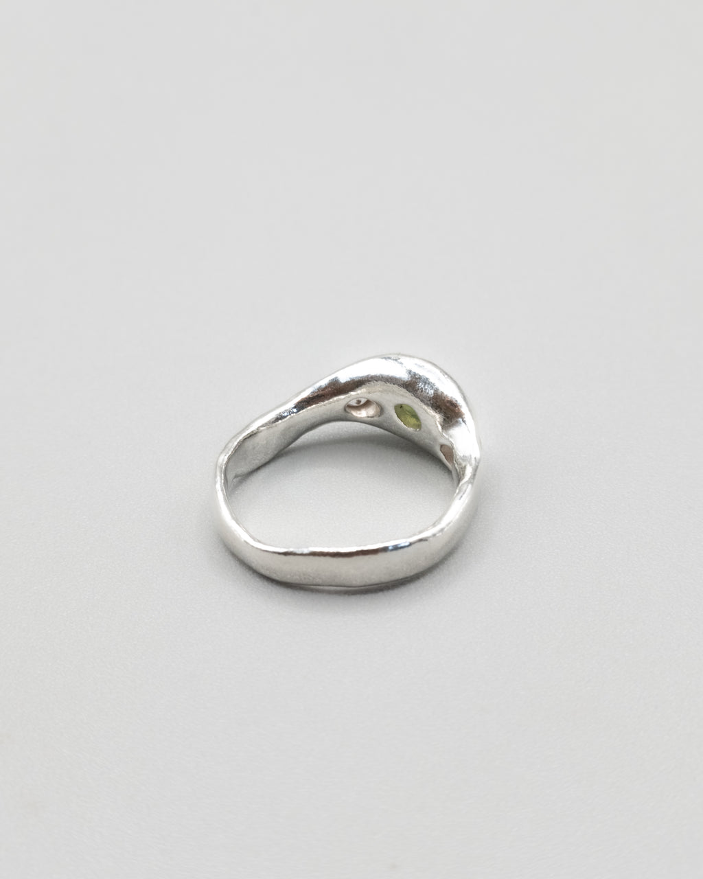 Trila ring