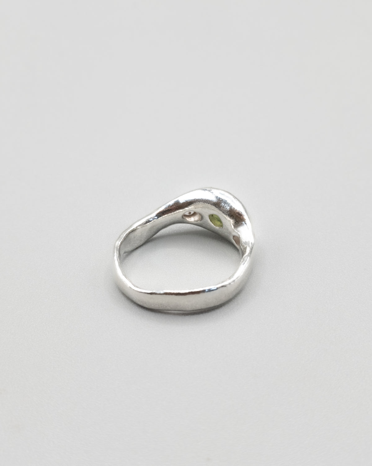 Trila ring