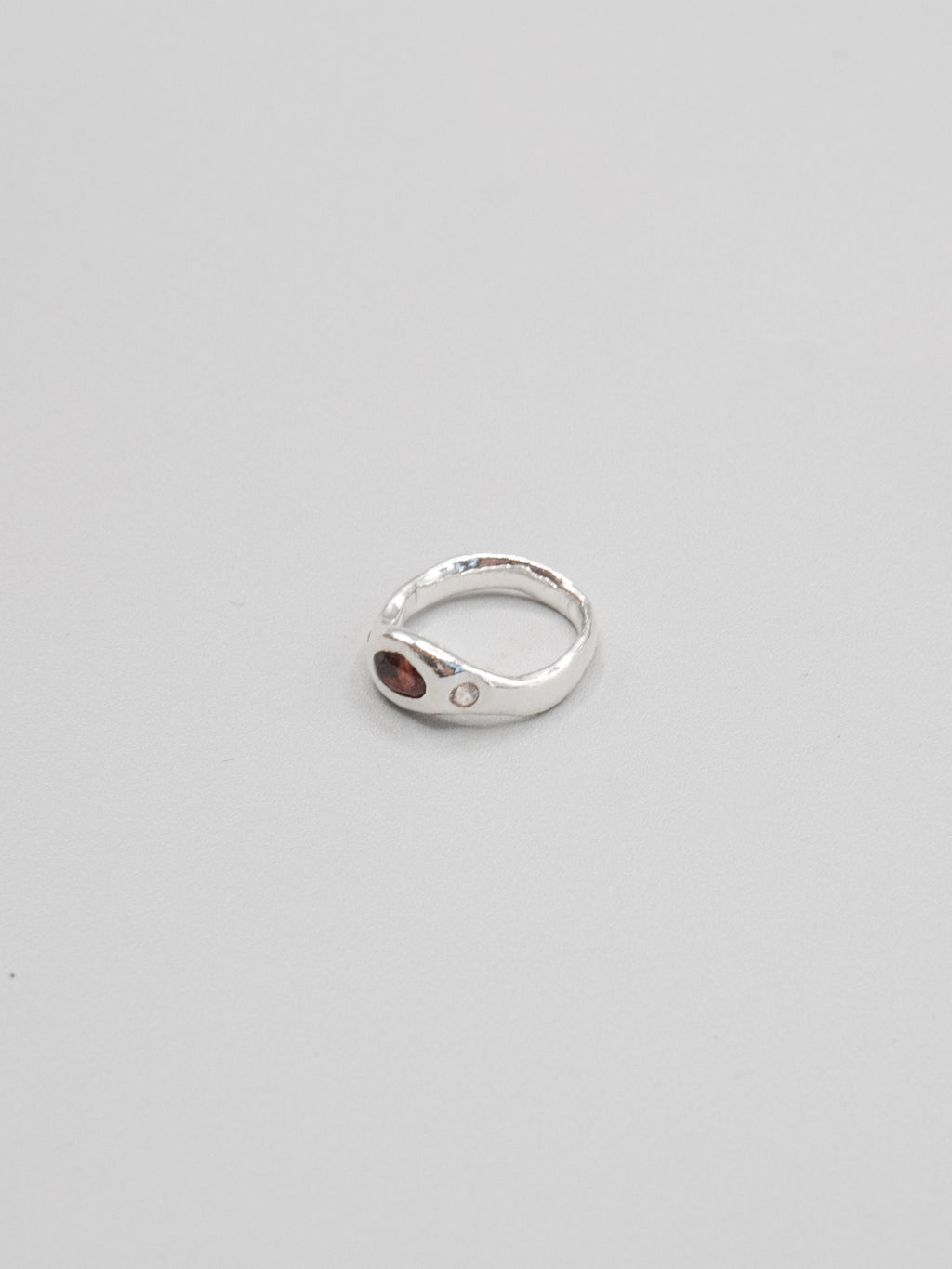 Trila Ring